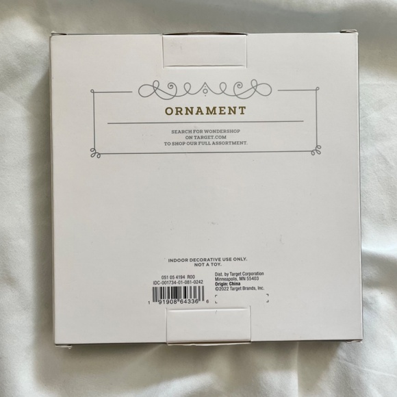 Wondershop Target Gold Initial Letter A Floral Botanical Christmas Ornament New - Picture 4 of 4